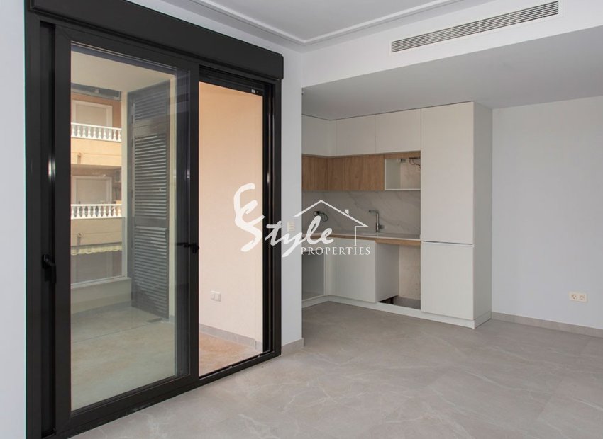 Resale - Apartament  - Torrevieja - Playa del Cura