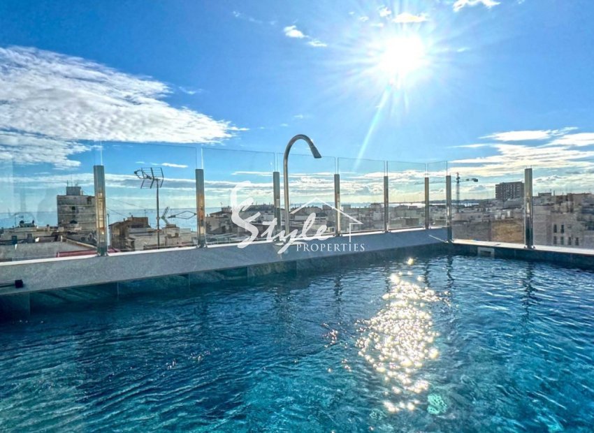 Resale - Apartament  - Torrevieja - Playa del Cura