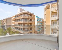 Resale - Apartament  - Torrevieja - Playa del Cura