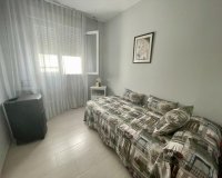 Resale - Apartament  - Torrevieja - Playa del Cura
