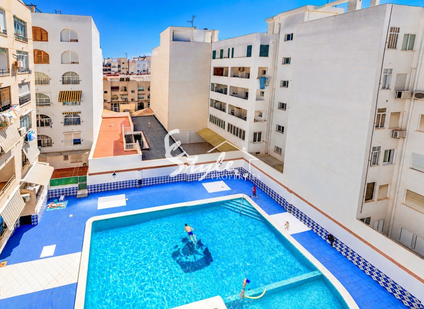 Resale - Apartament  - Torrevieja - Playa del Cura