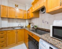 Resale - Apartament  - Torrevieja - Playa del Cura
