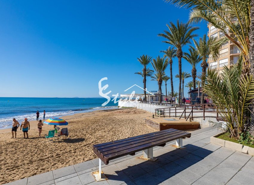 Resale - Apartament  - Torrevieja - Playa del Cura