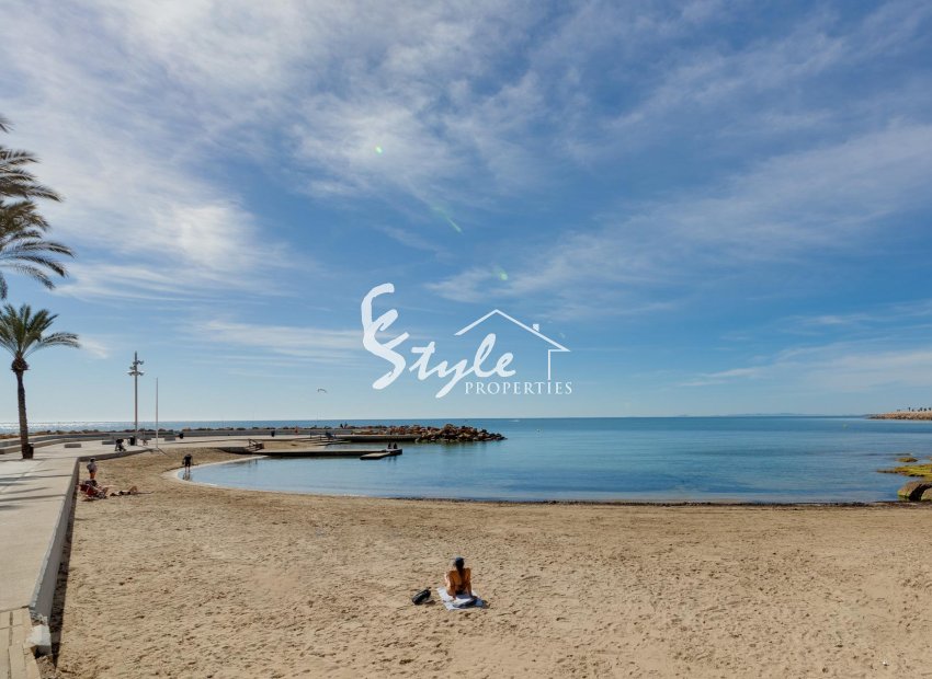Resale - Apartament  - Torrevieja - Playa del Cura
