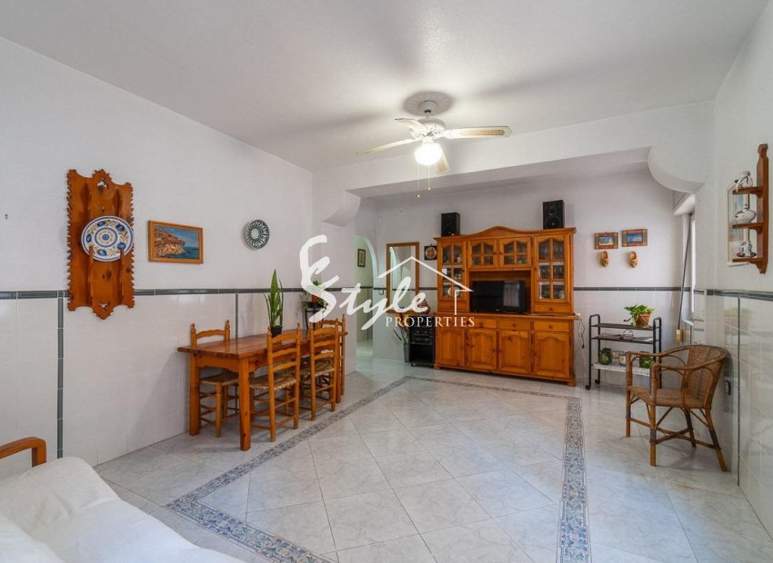 Resale - Apartament  - Torrevieja - Playa del Cura