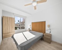 Resale - Apartament  - Torrevieja - Puerto