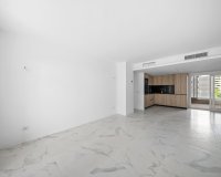 Resale - Apartament  - Torrevieja - Punta Prima