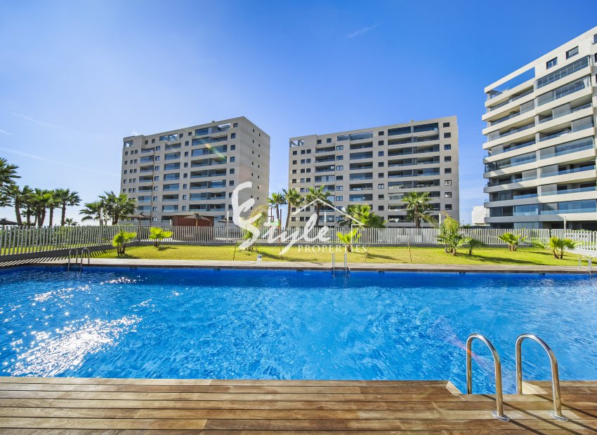 Resale - Apartament  - Torrevieja - Punta Prima