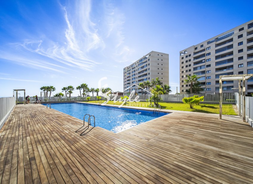 Resale - Apartament  - Torrevieja - Punta Prima