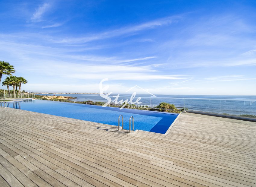 Resale - Apartament  - Torrevieja - Punta Prima