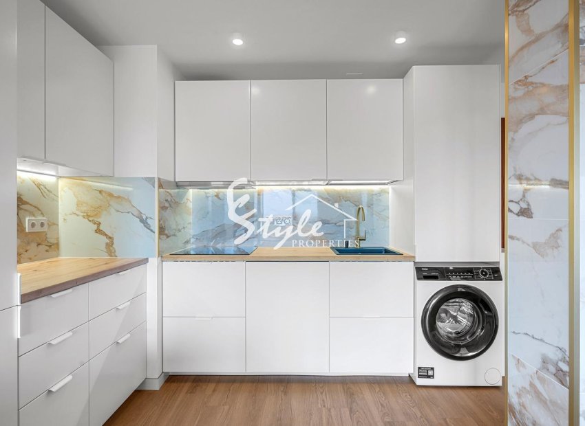 Resale - Apartament  - Torrevieja - Punta Prima
