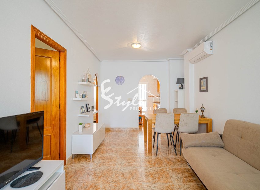 Resale - Apartament  - Torrevieja - Punta Prima