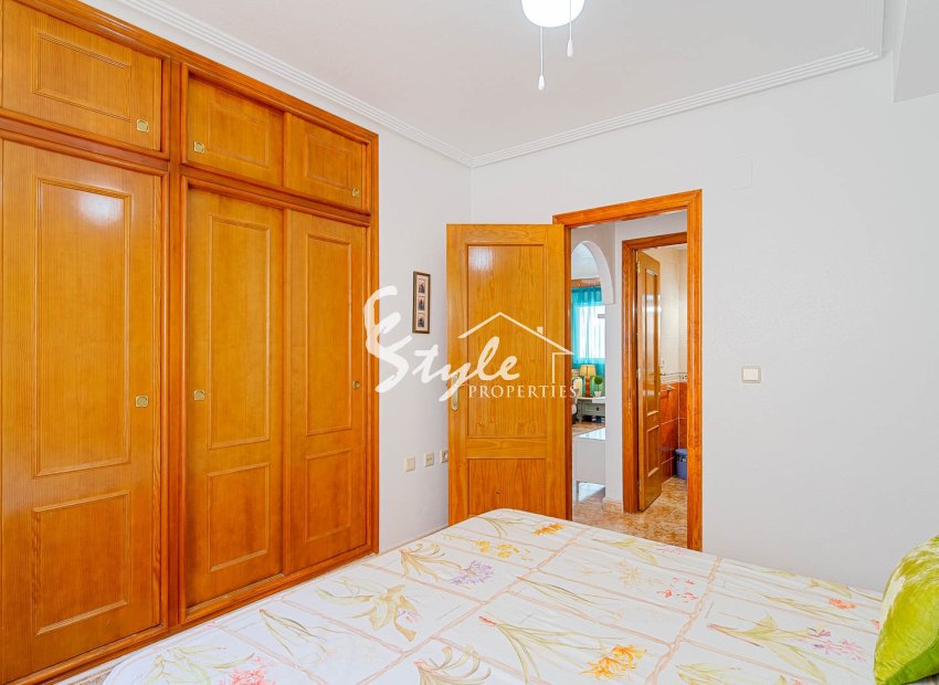 Resale - Apartament  - Torrevieja - Punta Prima