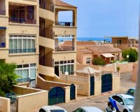 Resale - Apartament  - Torrevieja - Punta Prima