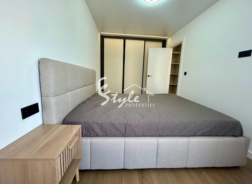 Resale - Apartament  - Torrevieja - Punta Prima