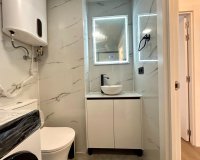 Resale - Apartament  - Torrevieja - Punta Prima