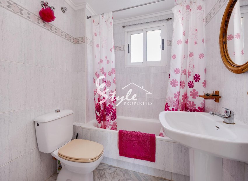 Resale - Apartament  - Torrevieja - Torre Del Moro