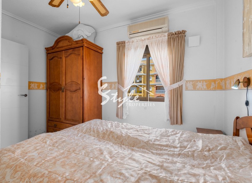 Resale - Apartament  - Torrevieja - Torrevieja - Aguas Nuevas