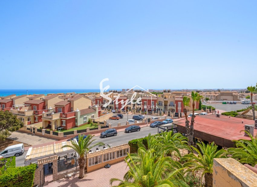 Resale - Apartament  - Torrevieja - Torrevieja - Aguas Nuevas