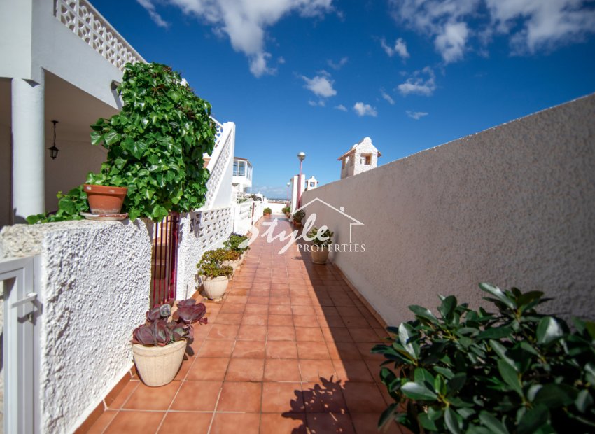 Resale - Apartament  - Torrevieja - UR TORRE DEL MORO 2