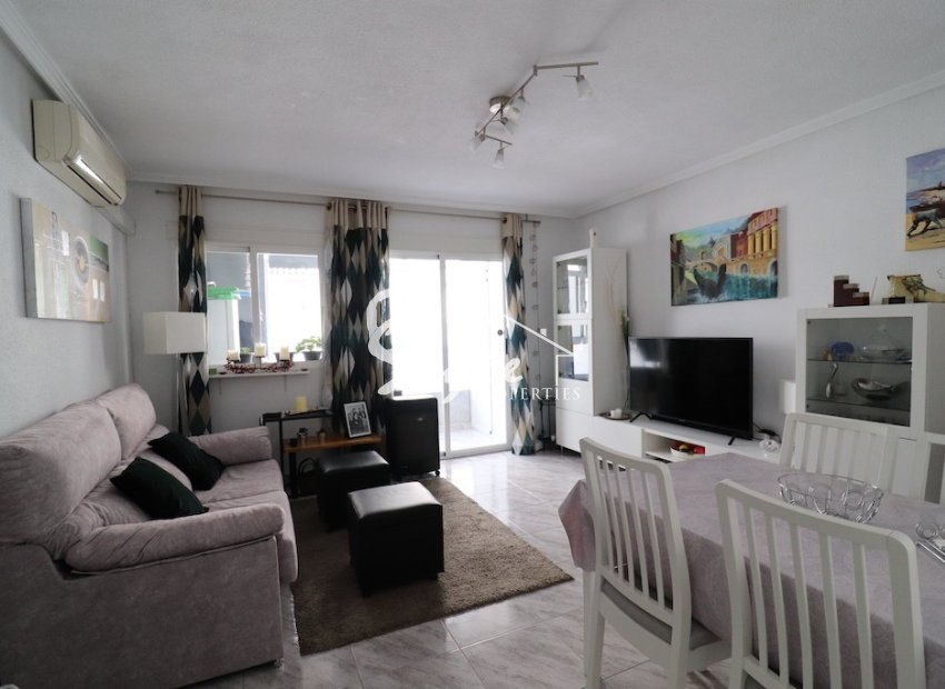 Resale - Apartament  - Torrevieja