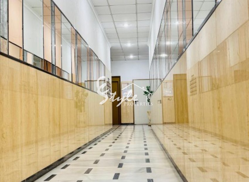 Resale - Apartament  - Torrevieja