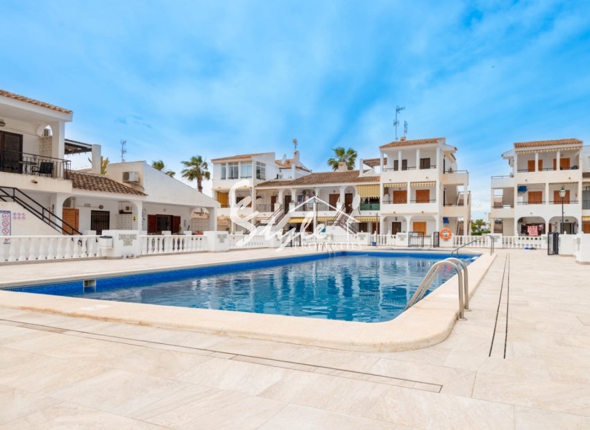 Resale - Apartament  - Torrevieja