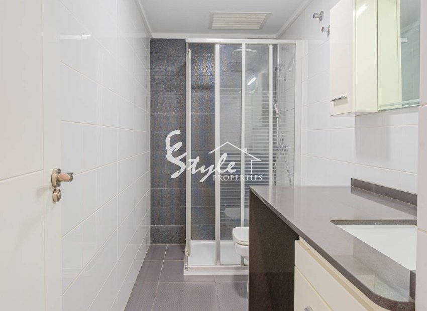 Resale - Apartament  - Torrevieja