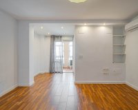 Resale - Apartament  - Torrevieja