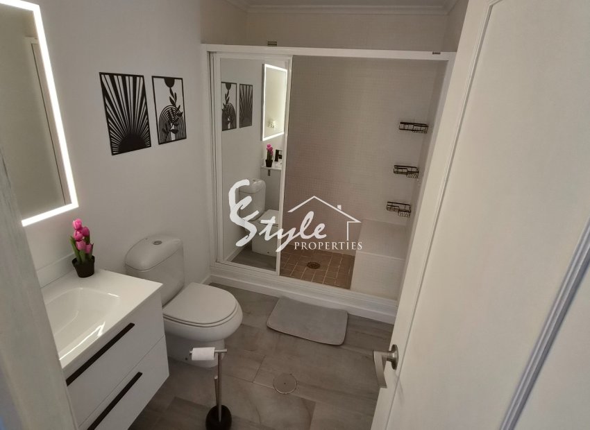 Resale - Apartament  - Torrevieja