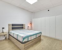 Resale - Apartament  - Torrevieja