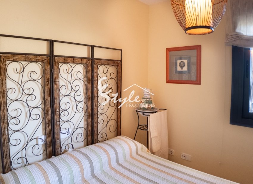 Resale - Apartament  - Villajoyosa - Cala de Finestrat