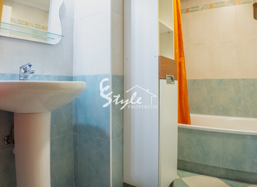 Resale - Apartament  - Villajoyosa - Cala de Finestrat