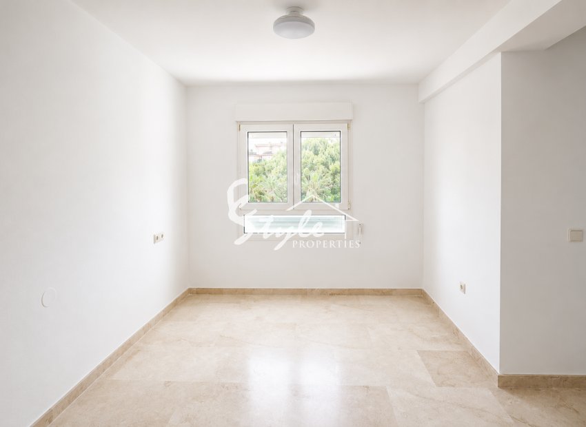 Resale - Apartament  - Villamartín - Campoamor
