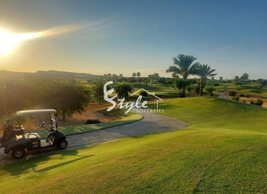 Resale - Apartament  - Villamartín - Entre Naranjos - Vistabella Golf