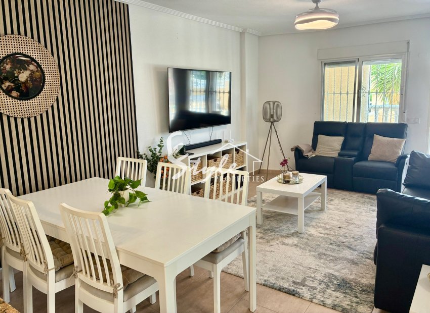 Resale - Apartament  - Villamartín - La Andaluza