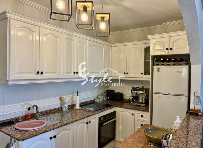 Resale - Apartament  - Villamartín - La Andaluza