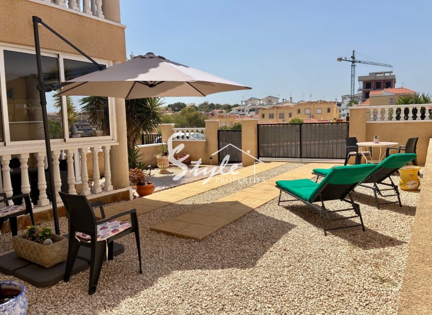 Resale - Apartament  - Villamartín - La Andaluza