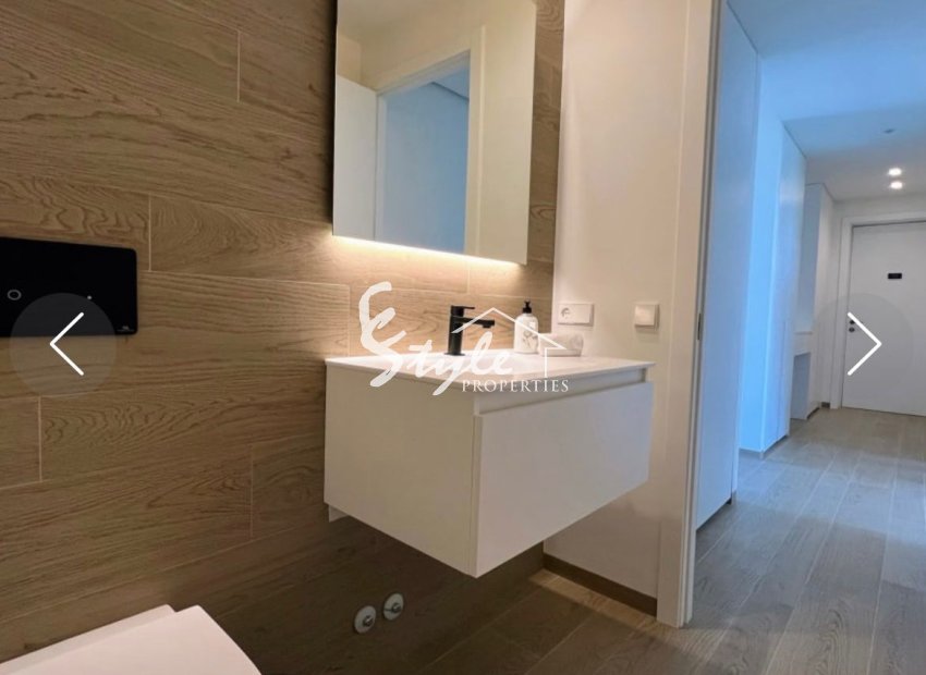 Resale - Apartament  - Villamartín - Las Colinas Golf