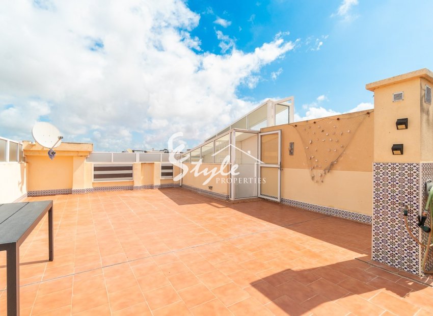 Resale - Apartament  - Villamartín - Orihuela Costa
