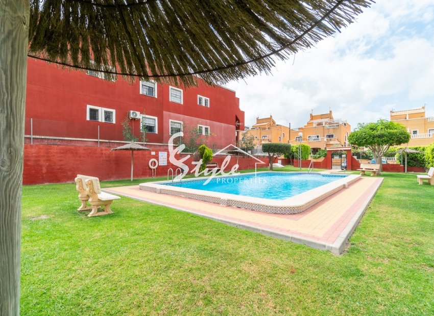 Resale - Apartament  - Villamartín - Orihuela Costa