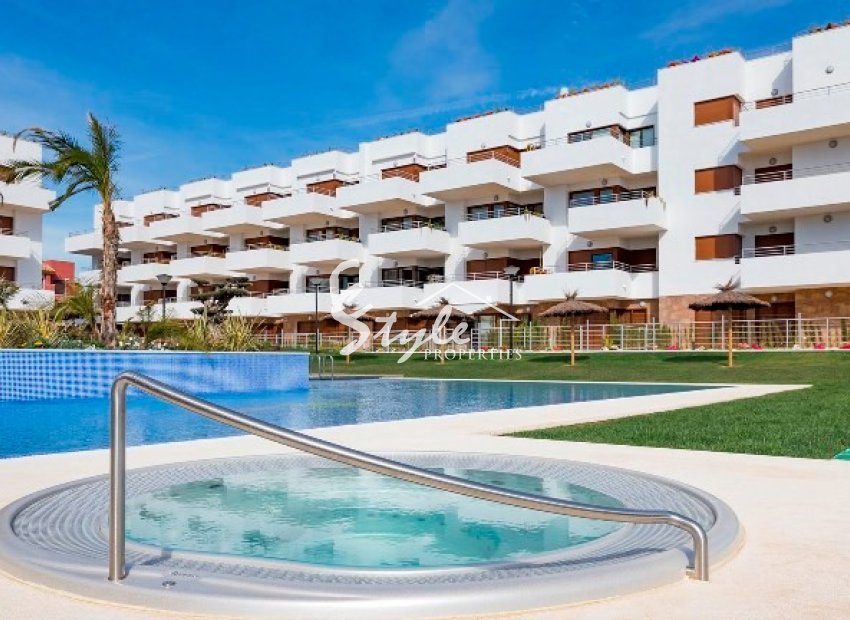 Resale - Apartament  - Villamartín - Orihuela Costa