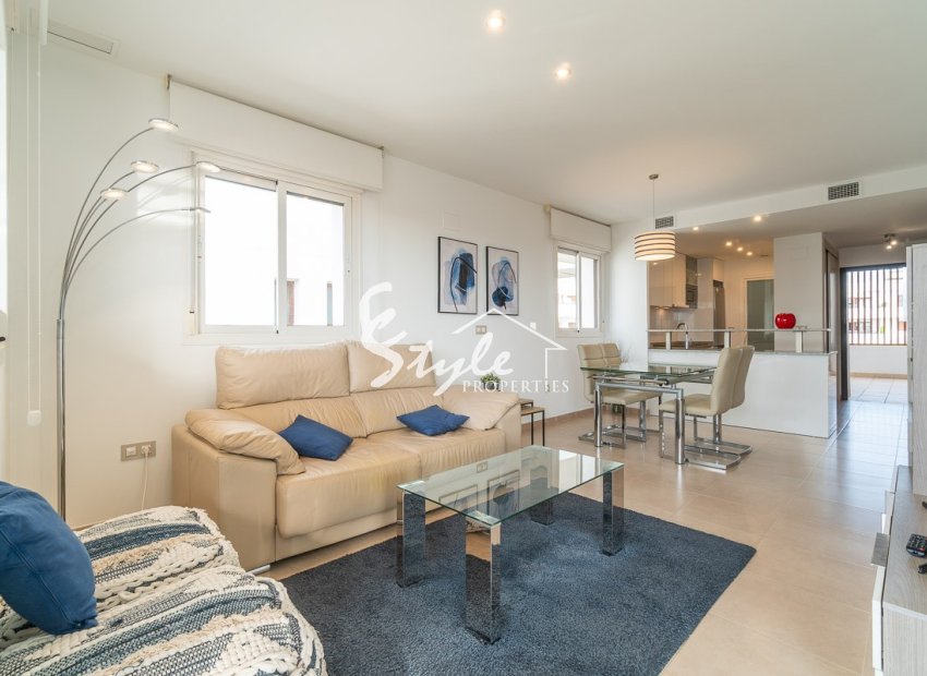 Resale - Apartament  - Villamartín - Orihuela Costa