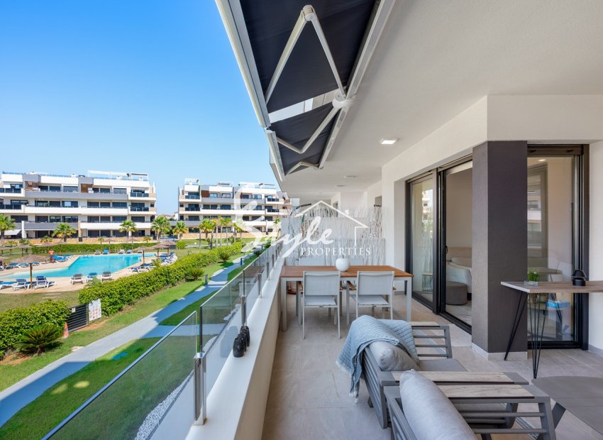 Resale - Apartament  - Villamartín - Playa Flamenca