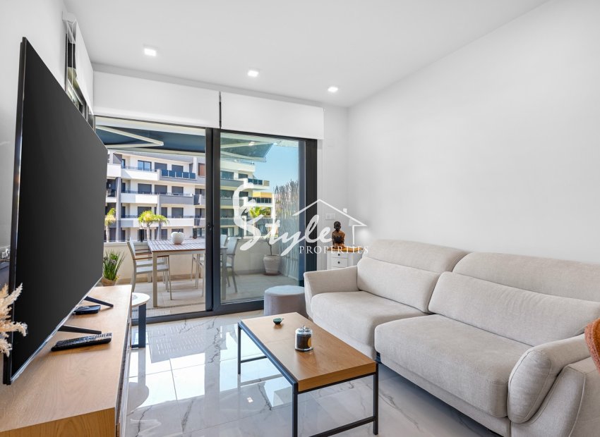 Resale - Apartament  - Villamartín - Playa Flamenca