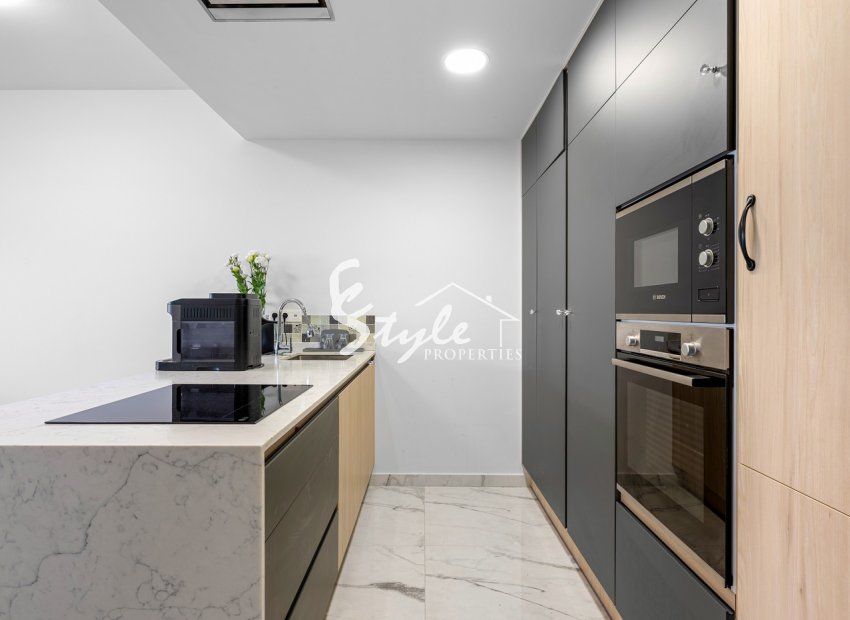 Resale - Apartament  - Villamartín - Playa Flamenca