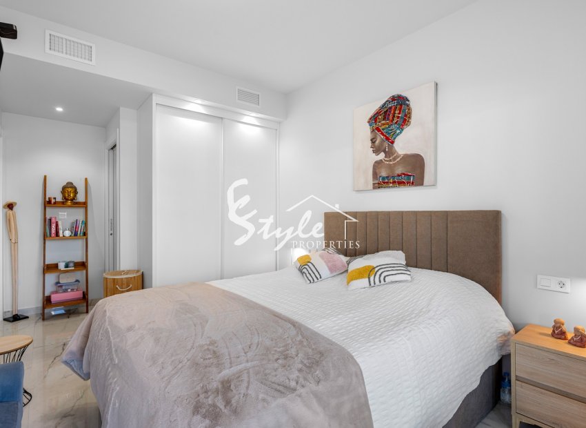 Resale - Apartament  - Villamartín - Playa Flamenca