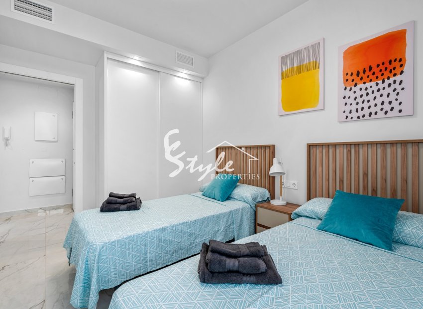 Resale - Apartament  - Villamartín - Playa Flamenca