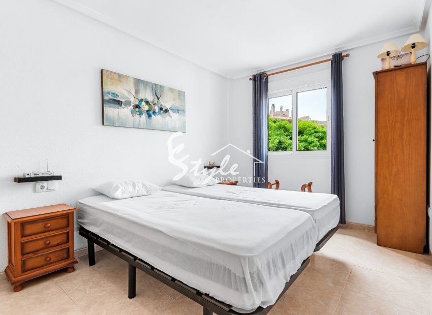 Resale - Apartament  - Villamartín - Playa Flamenca