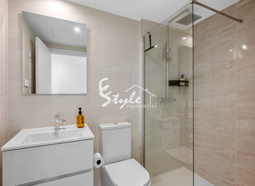 Resale - Apartament  - Villamartín - Punta Prima